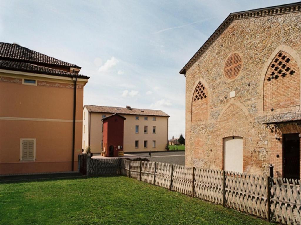 Villa Meli Lupi - Residenze Temporanee Parma Exteriér fotografie