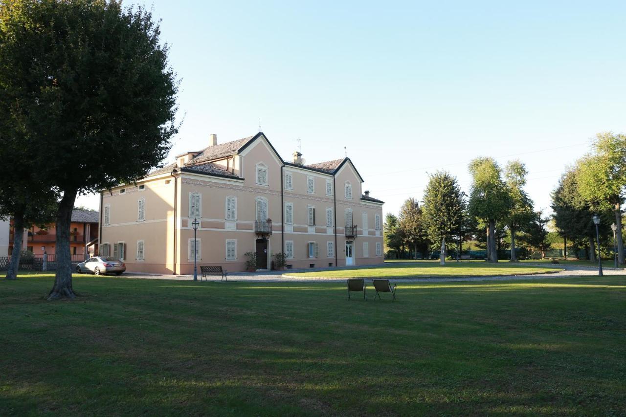 Villa Meli Lupi - Residenze Temporanee Parma Exteriér fotografie